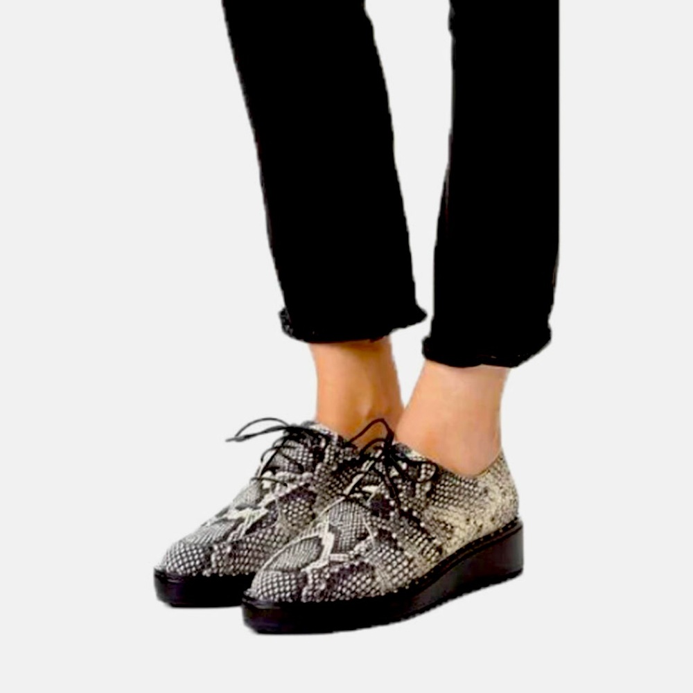 Loeffler Randall Frances Oxford Womens